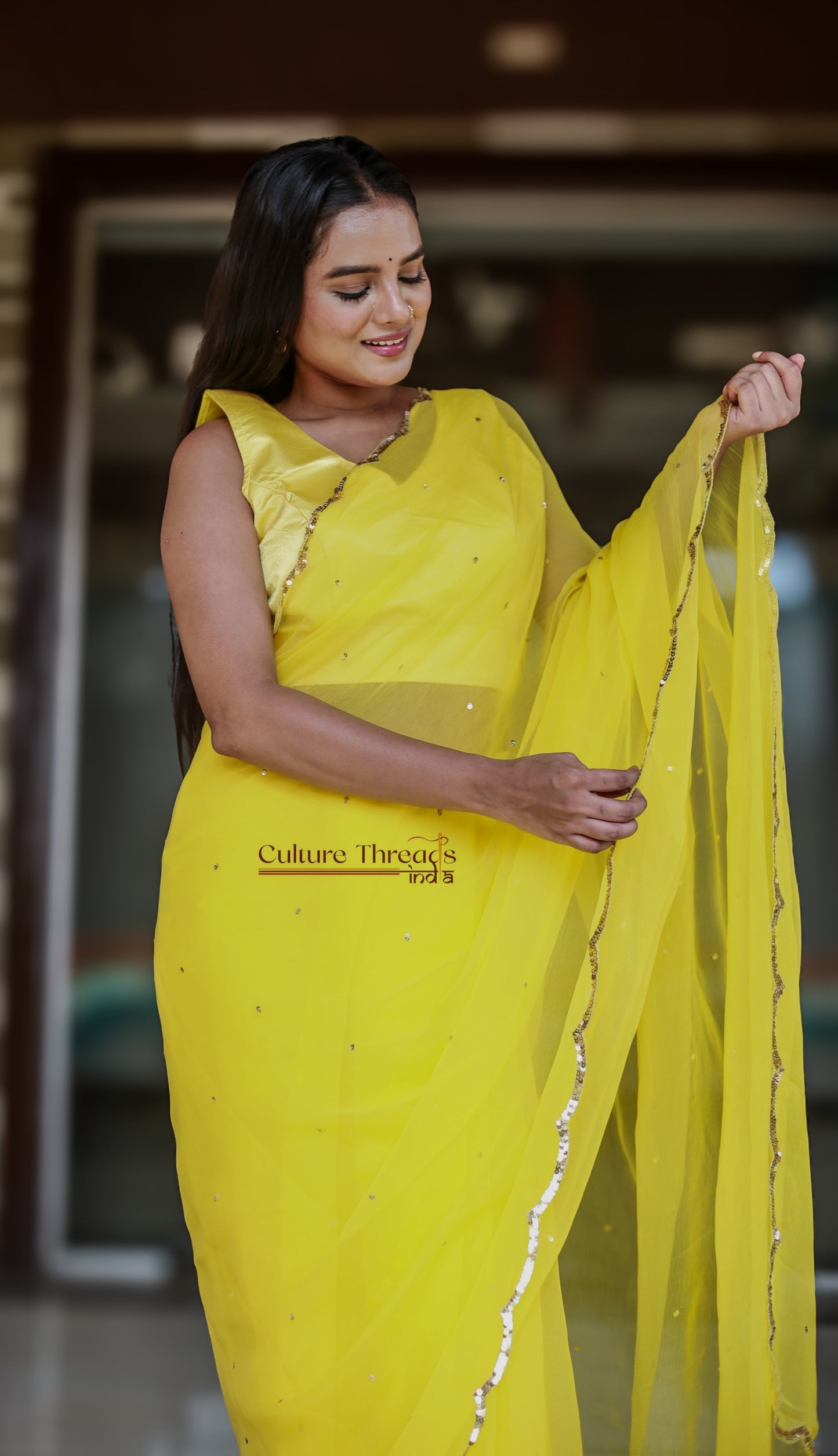 Sunshine Radiance Scalloped Border Saree